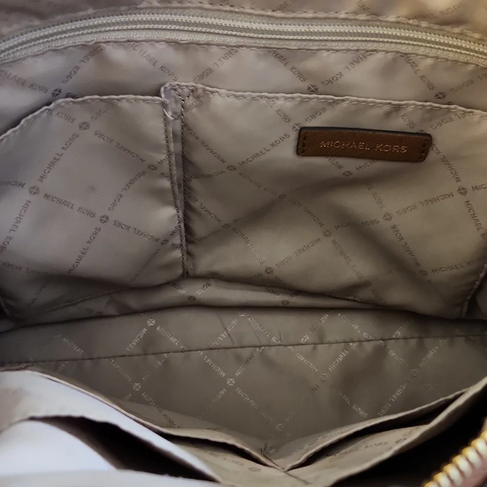 Michael Kors Large Hamilton Traveler